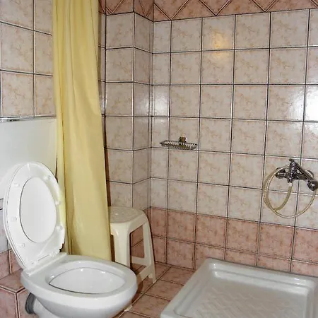 Mpakou 2* Elati (Trikala)