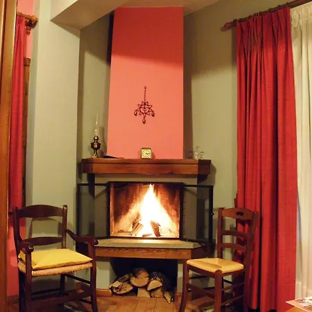 Mpakou Hotel 2*