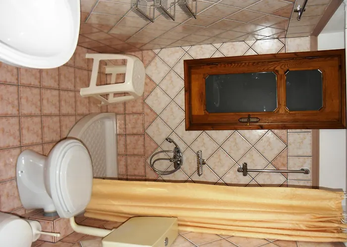 Mpakou 2* Elati (Trikala)